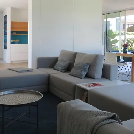 Mar & Luz, Porto, Μιντέλο