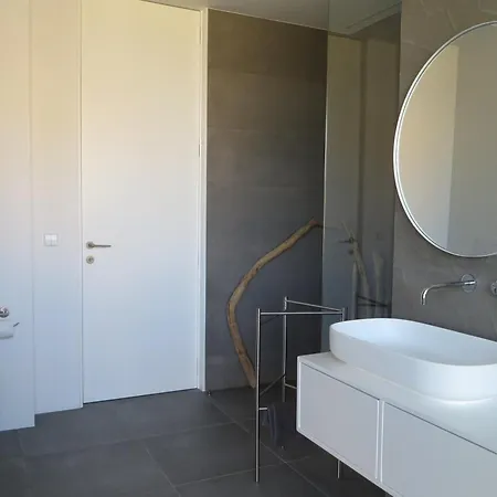 Mar & Luz, Porto, * Μιντέλο